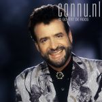 20-02-1991 Hans Bouwens als George Baker in studio te Amsterdam  Photo: Govert de Roos/Connu

[keywords]Posed, Eyecontact, Swimmingpool[/keywords]